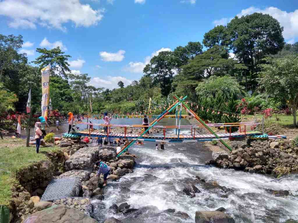 Tempat Rekreasi dan Edukasi Agrowisata Gunung Pasang Jember Jawa&nbsp;timur