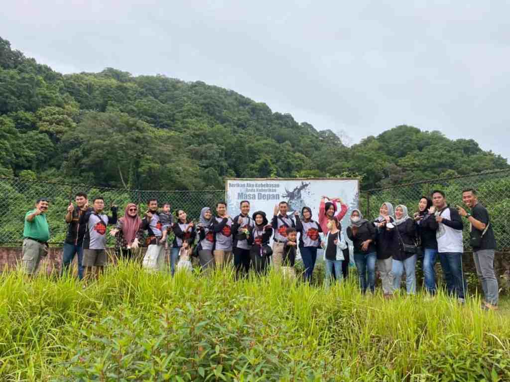Wisata Edukasi Penangkaran Rusa Bawean di Gresik Jawa Timur