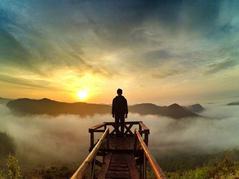 Bukit Panguk Kediwung, Wisata Murah Negeri Di Atas Awan