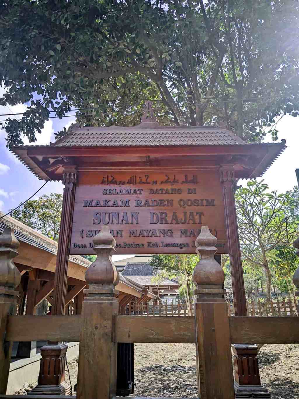 Wisata Sejarah dan Religi, Berziarah ke Makam Sunan Drajat di Lamongan Jawa Timur